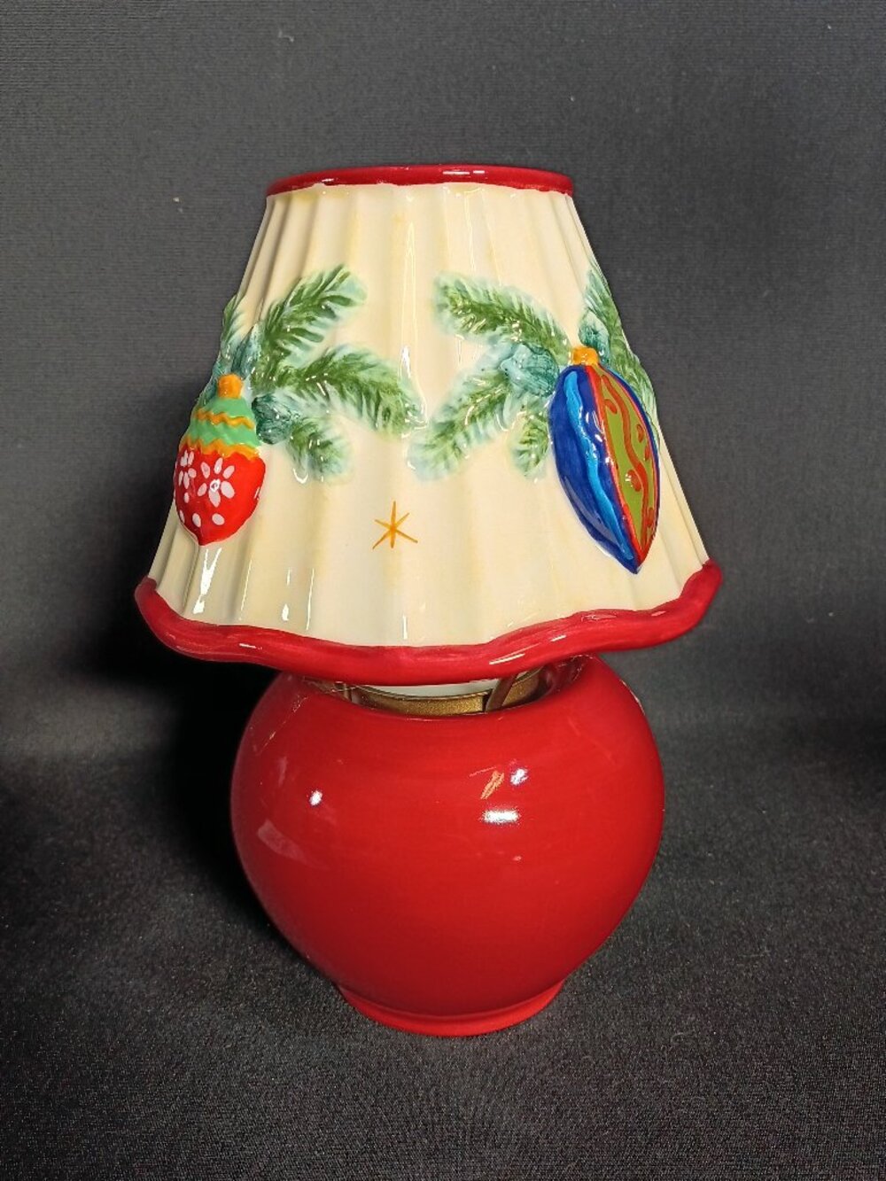 Pfaltzgraff Holiday Garland Tealight Lamp Christmas Candle Holder w/ Box